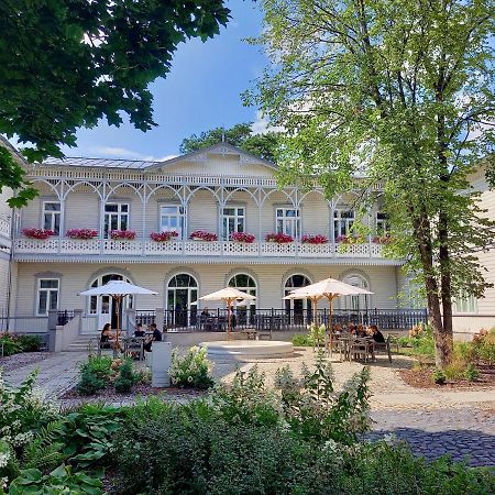 Nowy Gurewicz Bed & Breakfast Otwock Exterior foto