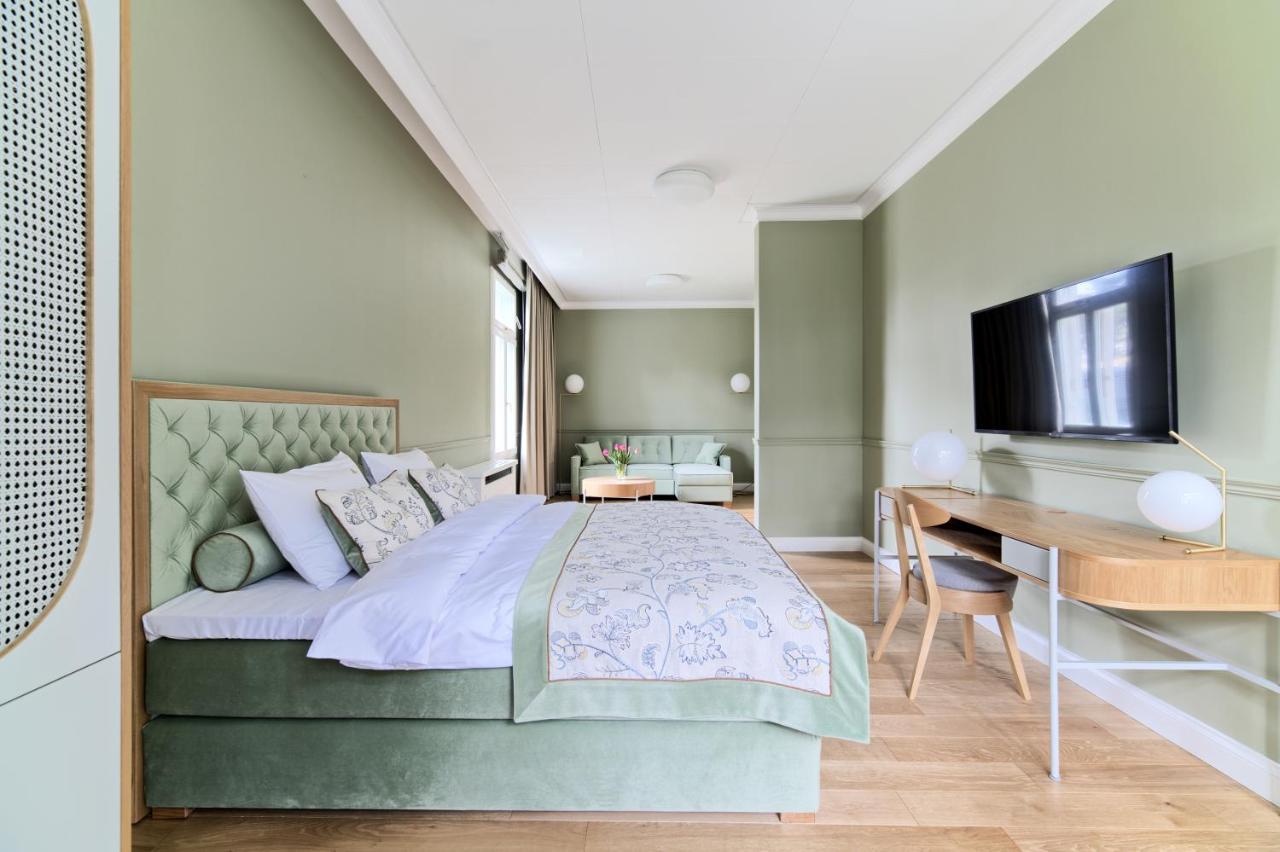 Nowy Gurewicz Bed & Breakfast Otwock Exterior foto
